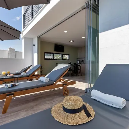 Villa Terazzo With Heated Pool