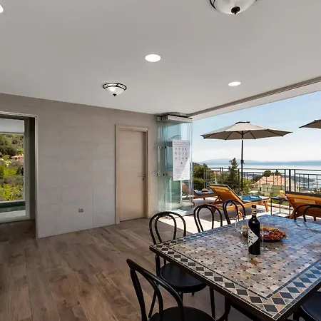 Terazzo With Heated Pool Villa