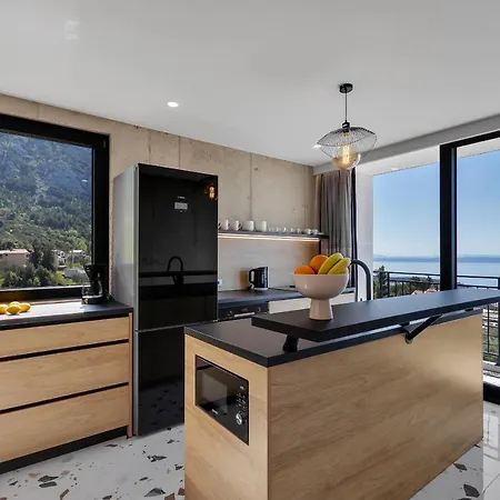 Terazzo With Heated Pool Villa