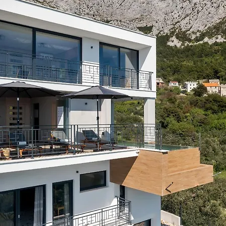 Villa Terazzo With Heated Pool Makarska