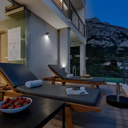 Terazzo With Heated Pool * Makarska
