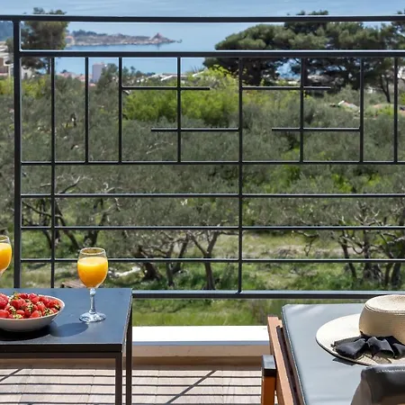Terazzo With Heated Pool Villa